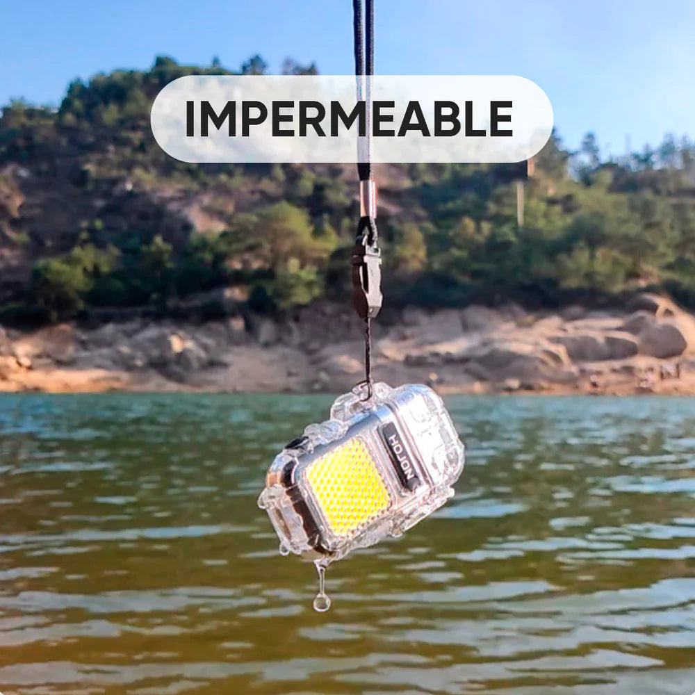 Lighter PRO- ENCENDEDOR LINTERNA IMPERMEABLE CON LUZ LED